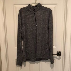 Nike Quarter Zip